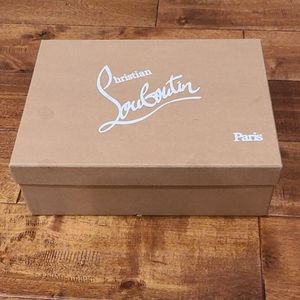 Christian Louboutin box
